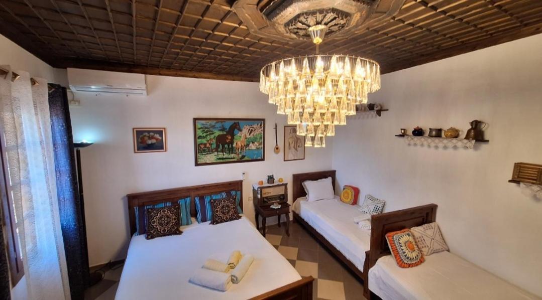 Guesthouse Alvaro Kadiu Berat Exterior foto