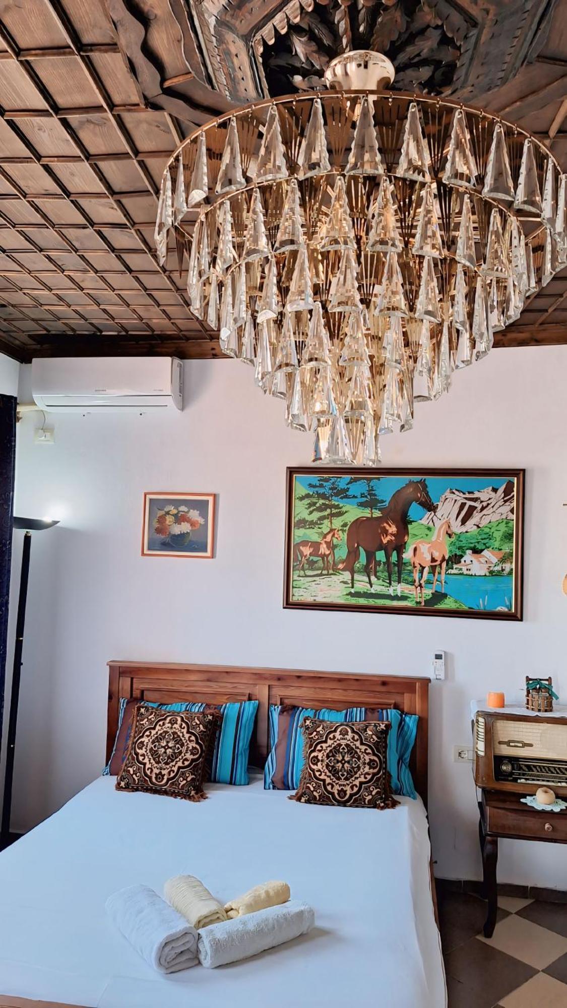 Guesthouse Alvaro Kadiu Berat Exterior foto